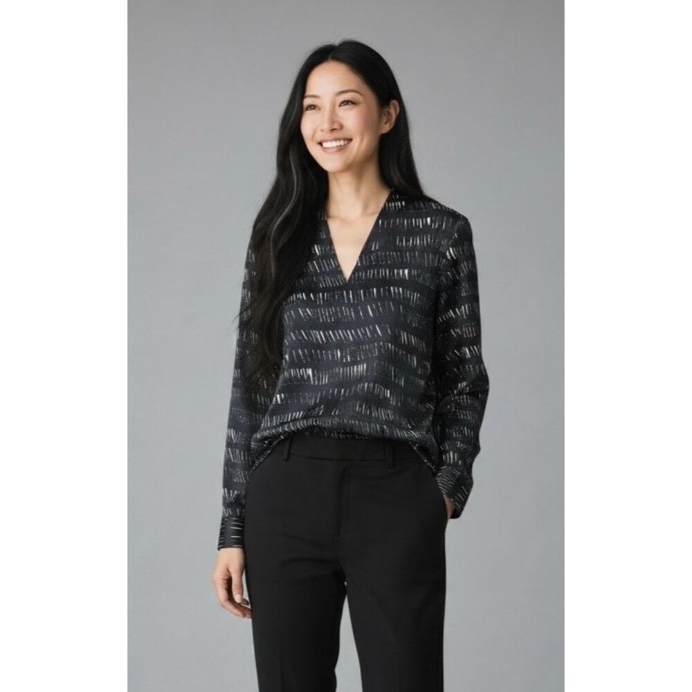 Eileen Fisher NEW v-neck Silk long sleeve blouse S/P quiet luxury career